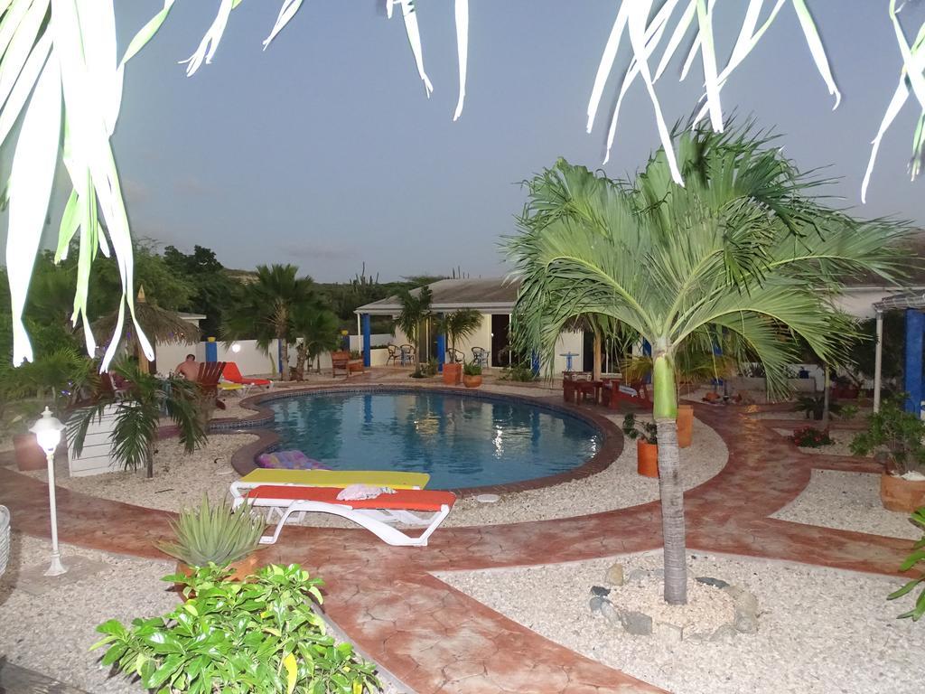 Hacienda Wayaca Apartments Oranjestad Dış mekan fotoğraf
