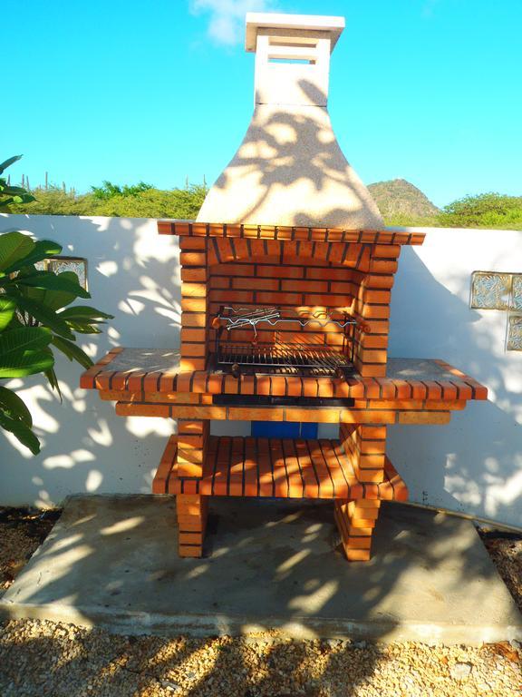 Hacienda Wayaca Apartments Oranjestad Dış mekan fotoğraf
